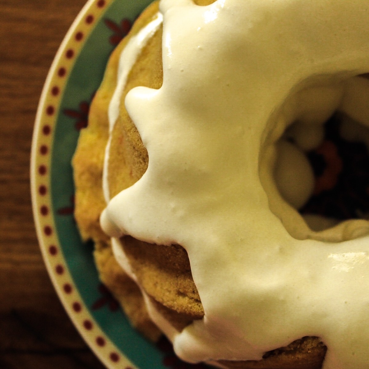 Bundt cake alla vanilla senza… burro, latte e&nbsp;uova